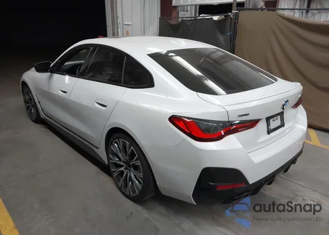 2022 BMW M440I Gran Coupe xDrive z USA, uszkodzony, nr VIN WBA13AW02NFM31207